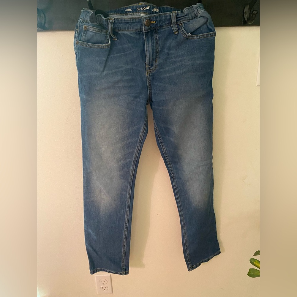 Blue skinny Cat & Jack adjustable boys size 16 jeans.